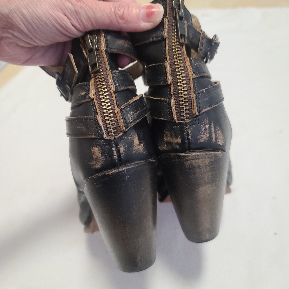 Freebird by steven bootie boots size 8 - Picture 7 of 12